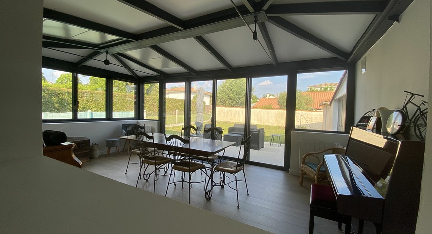 interieur d'une véranda en charente maritime