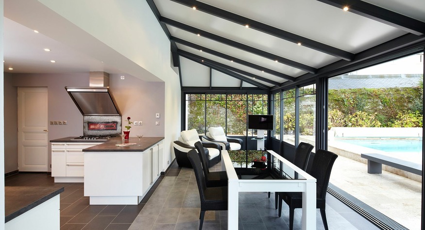 veranda aluminium vue intérieure