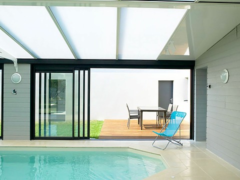 veranda piscine couverte