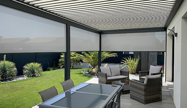 pergola bioclimatique aluminium