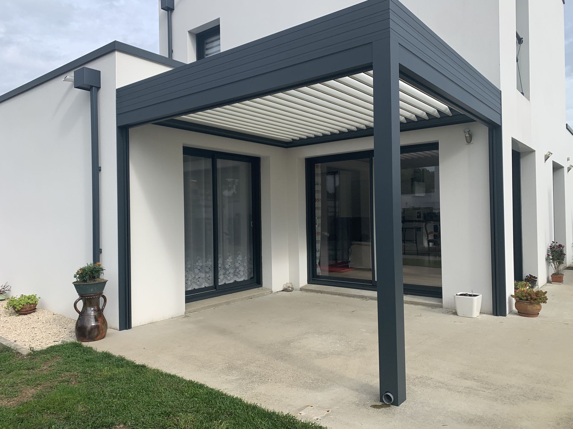 pergola sur mesure réalisée par Fillonneau