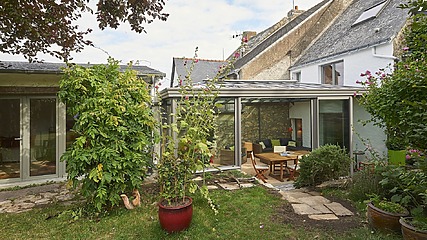 véranda maison moderne vue d'extérieur