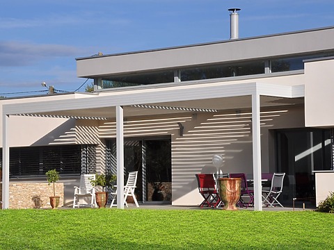 pergola contemporaine