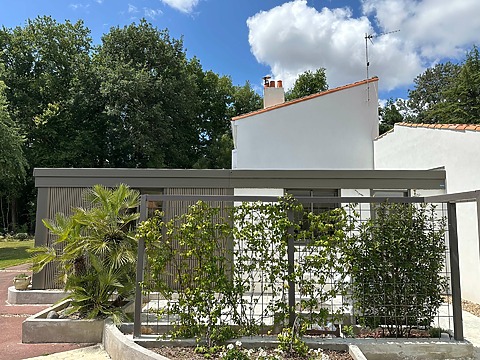 extérieur extension maison saintes